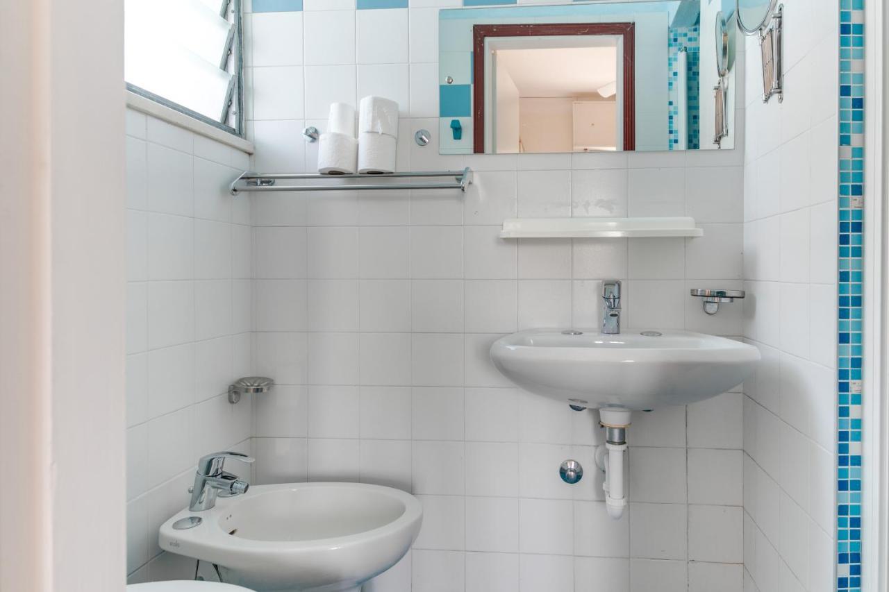 B&B Villa Madana Римини Экстерьер фото