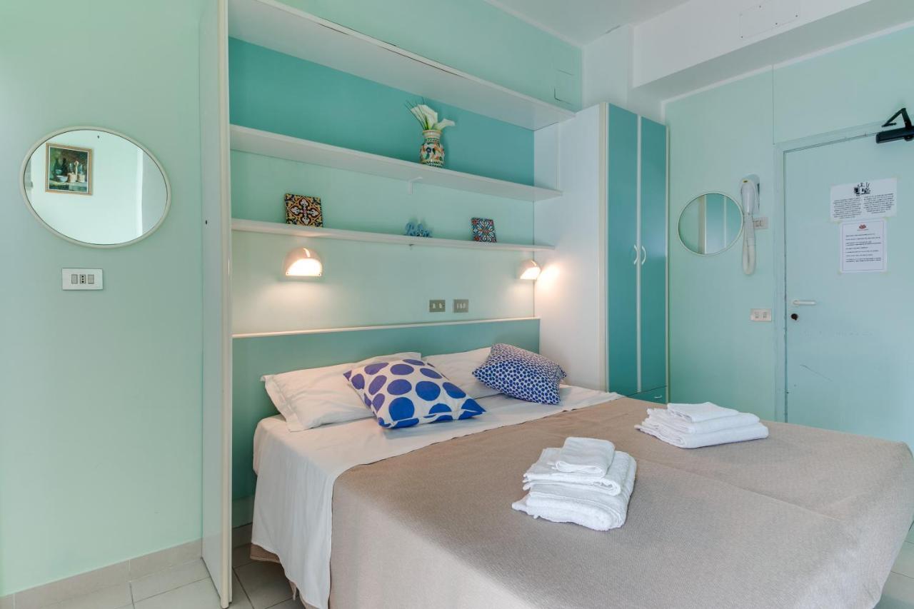 B&B Villa Madana Римини Экстерьер фото
