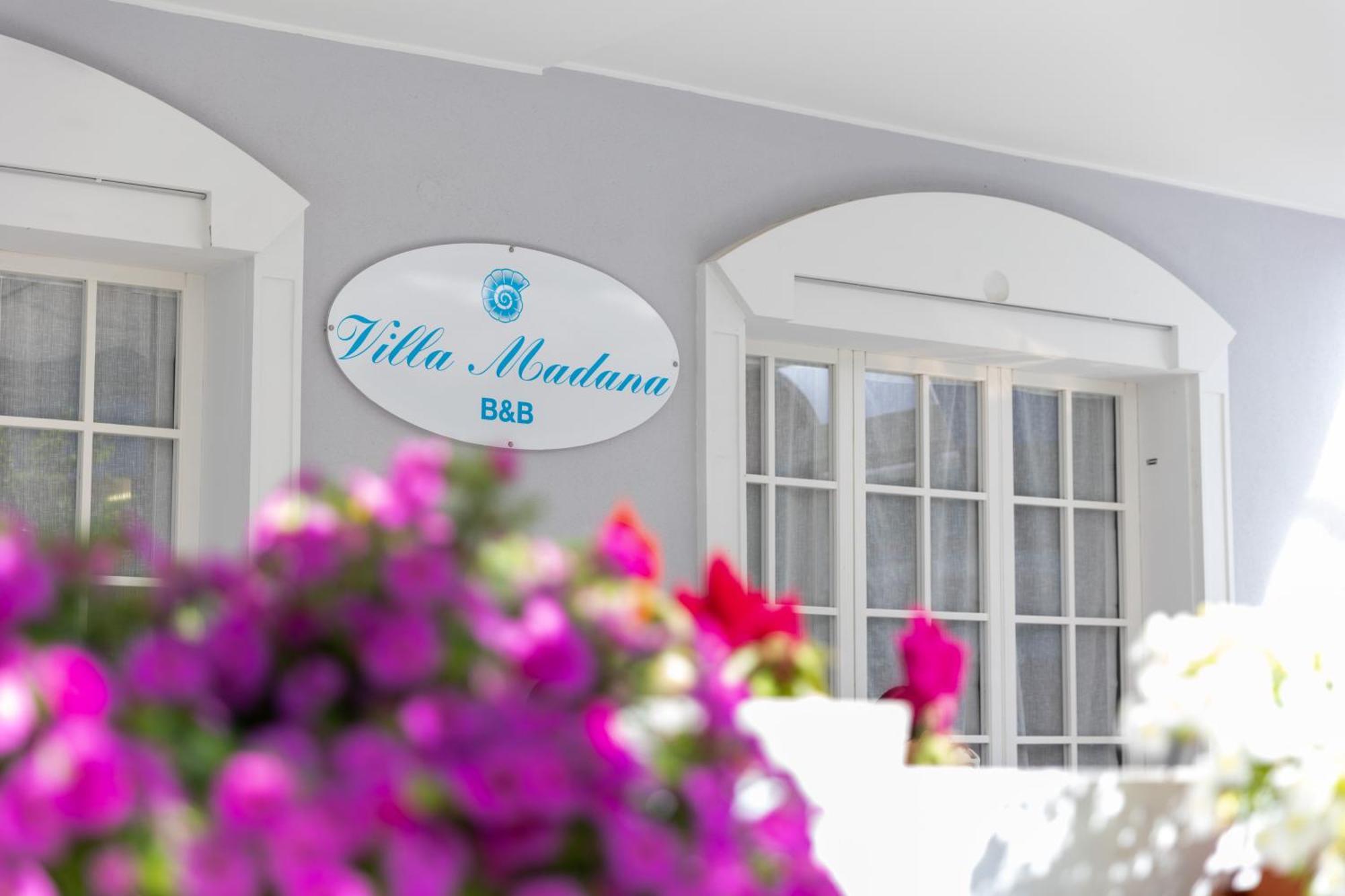 B&B Villa Madana Римини Экстерьер фото